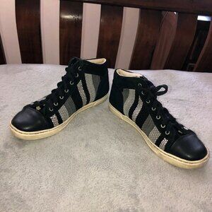 UGG Australia Taylah Womens Woven Suede Leather Sneakers Sz 10